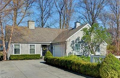 1st image of 267 Parkside Dr