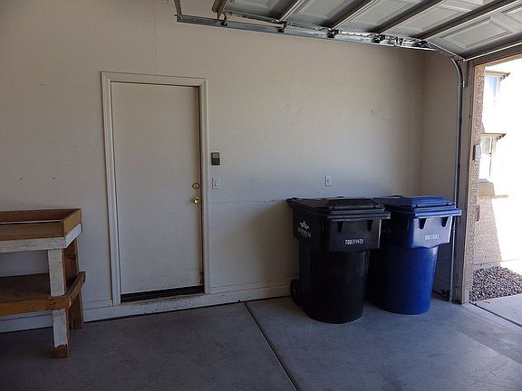 5th image of 11562 N 145th Ave