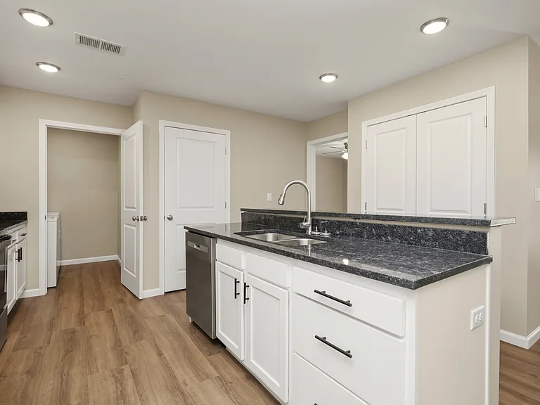 2319 Lantern Ridge Dr #1 — Photo 7