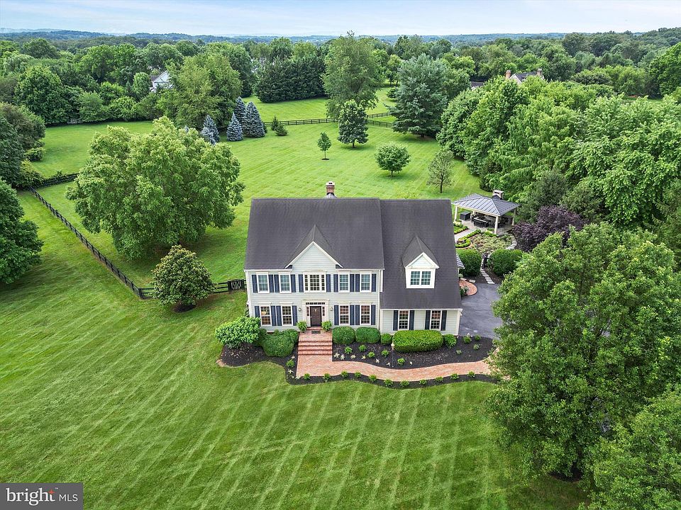 36565 Innisbrook Cir, Purcellville, VA 20132 | Zillow