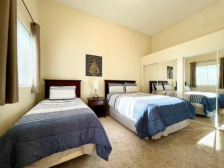 700 Carnegie St #222 — Photo 8