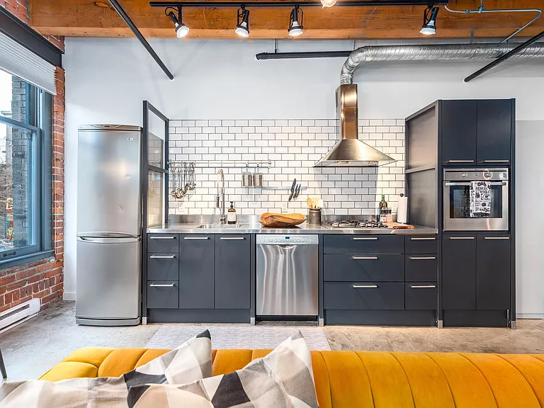 55 Cordova St E #209 — Photo 14