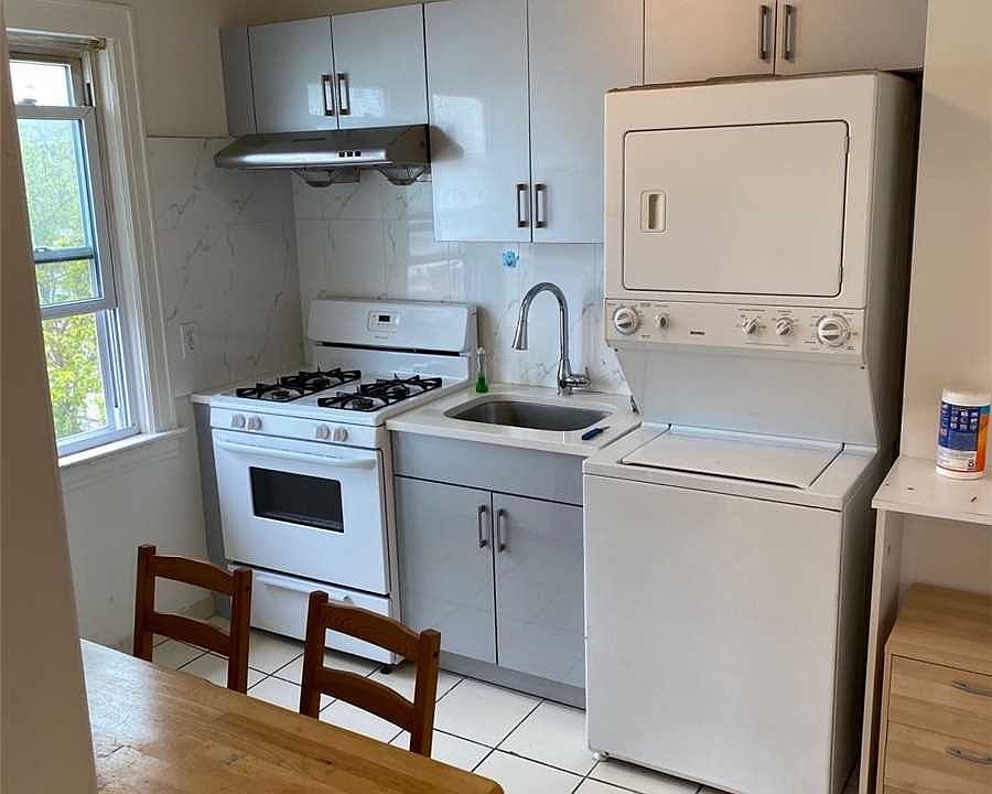 1st image of 165-05 78th Ave #2-3