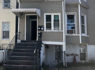31 Clarke Ave, Jersey City, NJ 07304