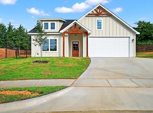 4934 Dry Creek Rd, Sherman, TX 75092