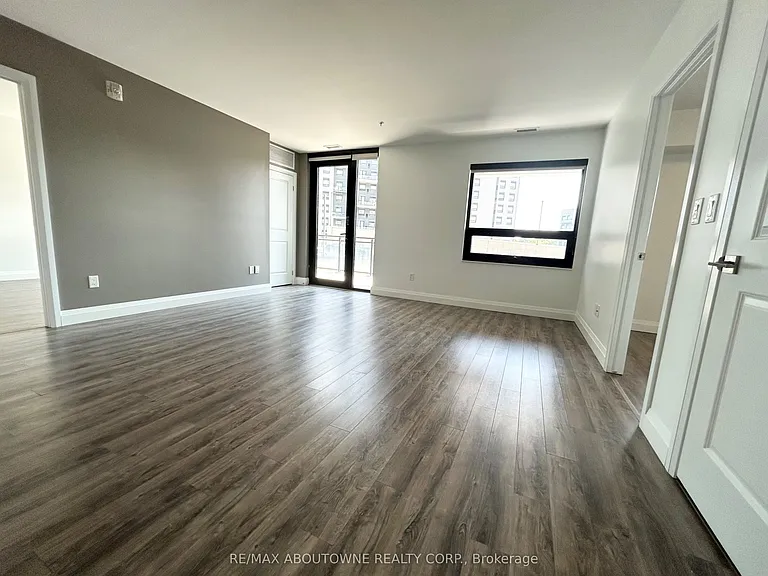 460B Belmont Ave W #406 — Photo 8