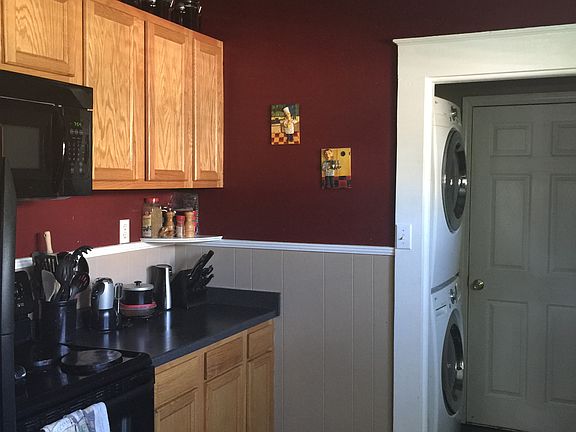 2nd image of 2301 Fairview Ave