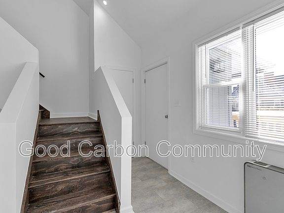 3rd image of 211 Summer St APT 4