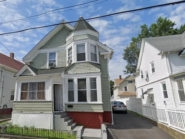 269 Ohio Ave, Providence, RI 02905