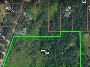 1372 Cumberland Ave SE, Lowell, MI 49331