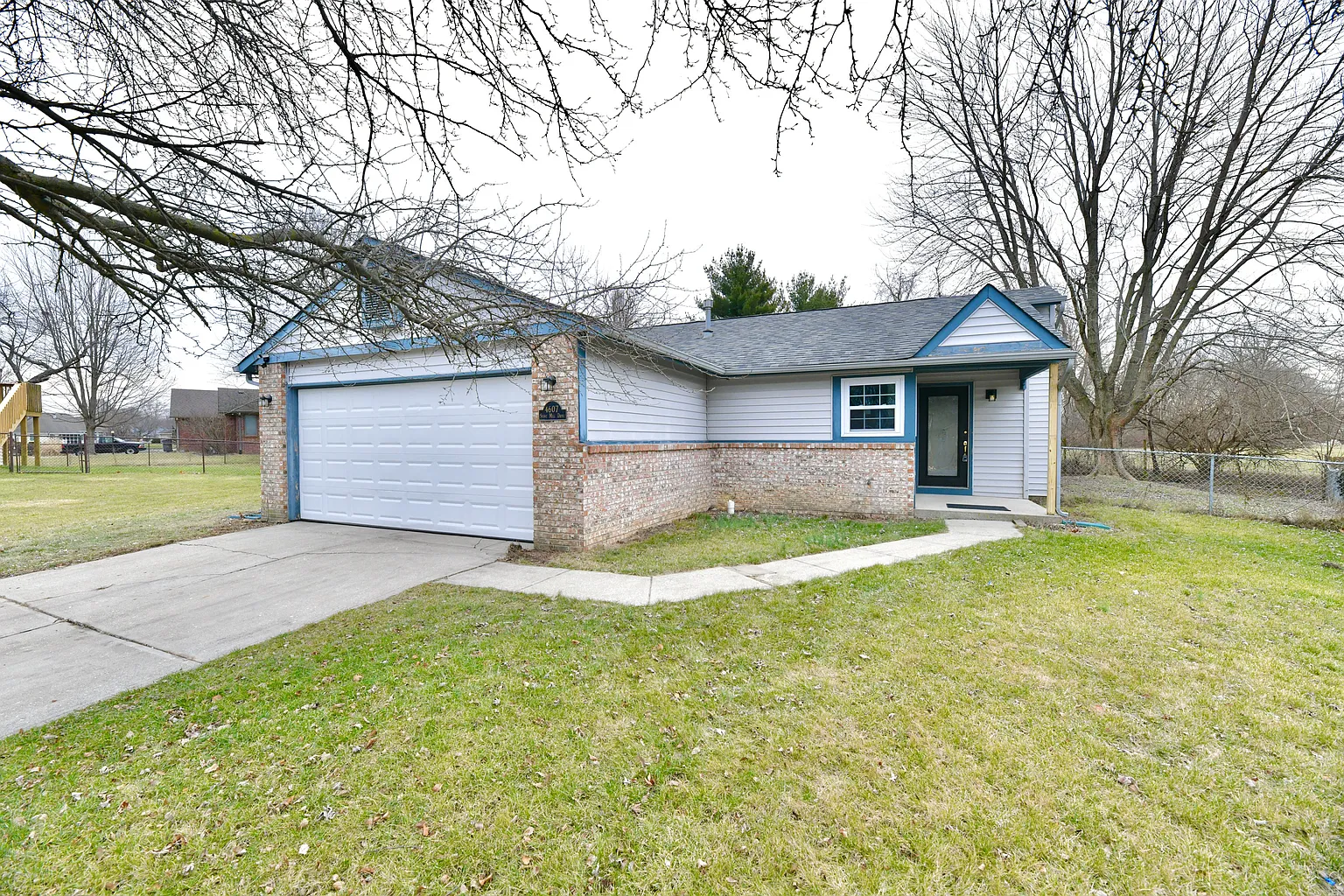 4607 Stone Mill Dr photo 1