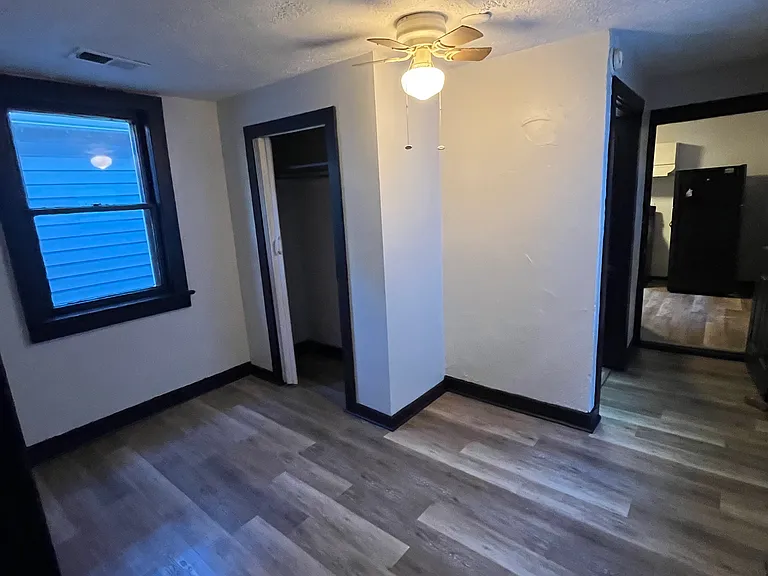 740 Dakota St — Photo 5