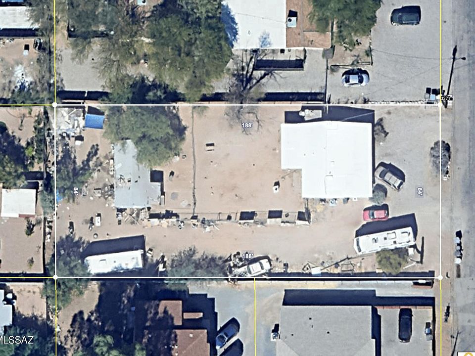 2nd image of 3309 N Tyndall Ave