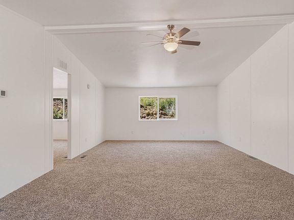3rd image of 9192 Olalla Canyon Rd