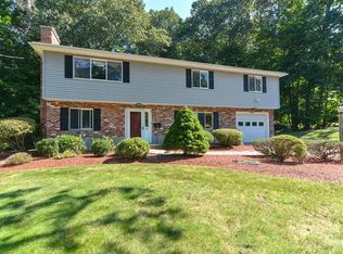 48 Agnes Dr, Framingham, MA 01701