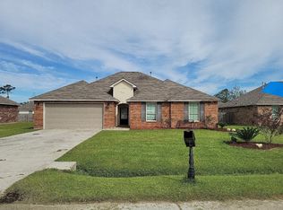 16105 Derry St, Ponchatoula, LA 70454