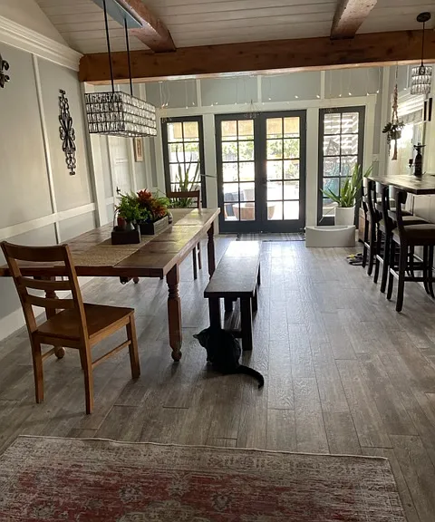 6254 Agnes Ave — Photo 10