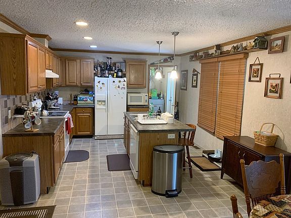 2nd image of 14190 NW County Road 12