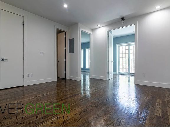 4th image of 114 Woodbine St #2R