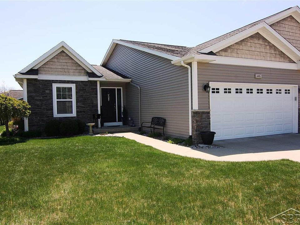 1st image of 6105 Normandy Dr