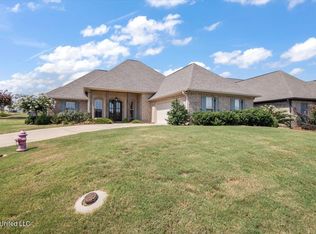 914 Abundance Xing, Flowood, MS 39232