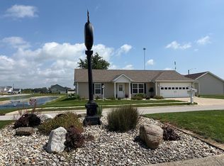 72 Cobblestone Blvd, Gas City, IN 46933