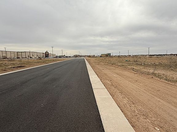 3rd image of 13611 Highway 191