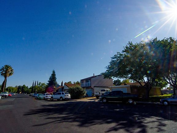 5th image of 3033 S Apple Ct