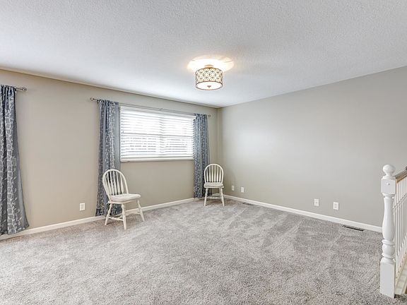 5th image of 51 W Kirkwood Dr