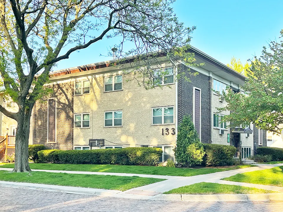 133 Rockford Ave.