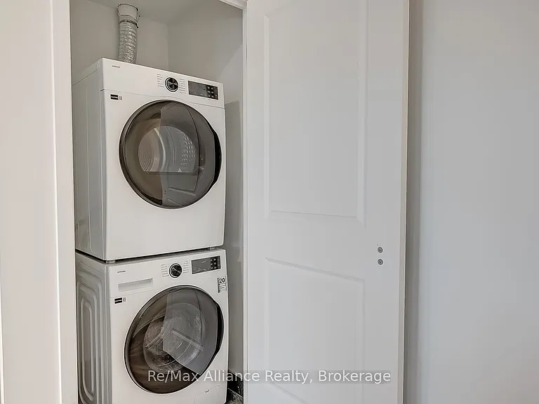 2075 Lakeshore Rd #1110 — Photo 7