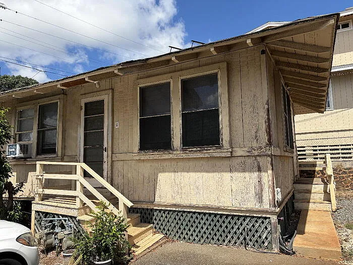 3145 Harding Ave — Photo 1