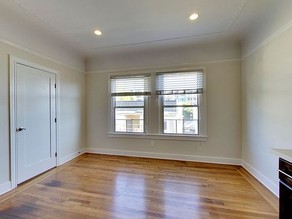 4th image of 470 14th St APT 12