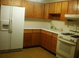 2622 Beaumont Pl, Rockford, IL 61109