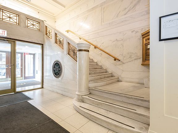 3rd image of 5 N Wabash Ave APT 701