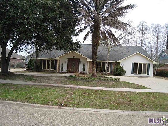 2nd image of 12306 Lake Sherwood Ave N