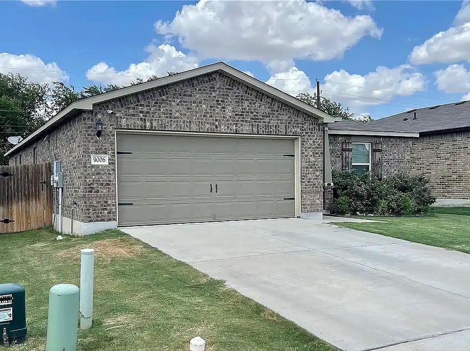 1st image of 9006 Misty Pine Dr