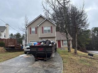 7005 Mahogany Dr, Fairburn, GA 30213