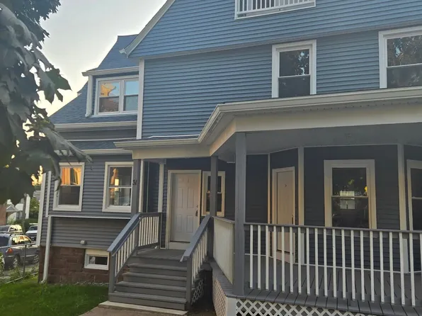 31 Pine St #2A, Waterbury, CT 06710