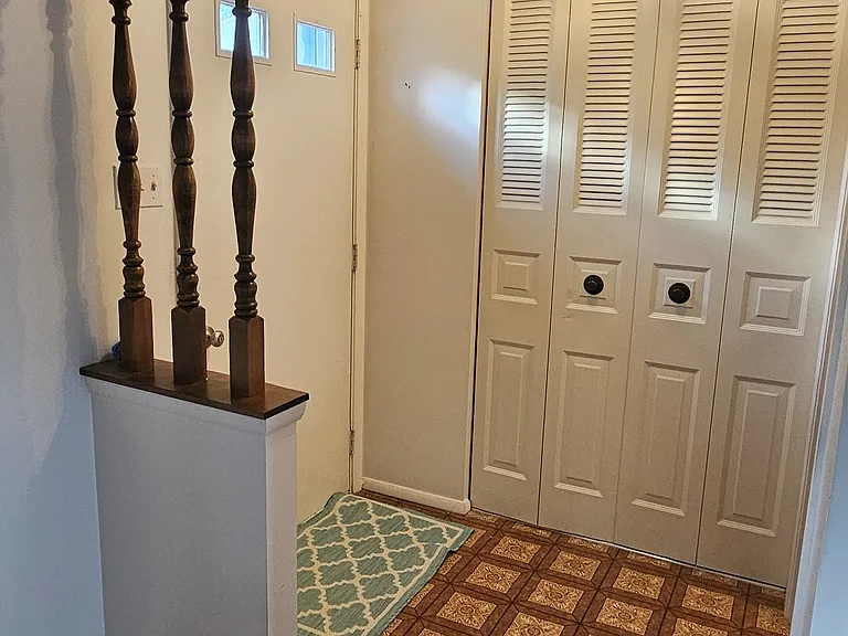 307 Countryside Dr — Photo 2