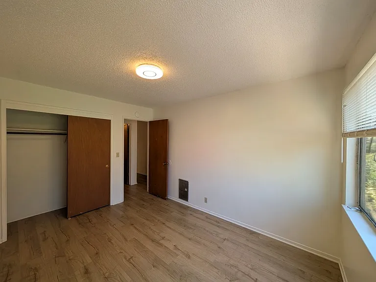 1925 Delaware St #2D — Photo 15