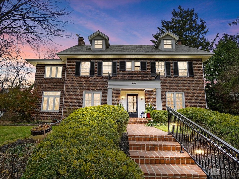 1st image of 704 Harman Ave