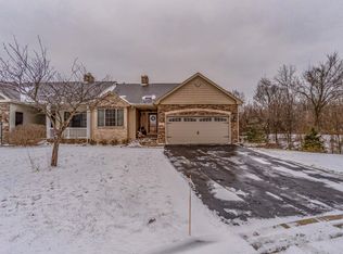 5707 Willow Creek Ln #0, Roscoe, IL