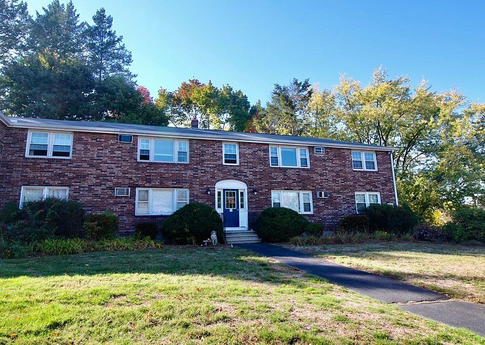 1st image of 1 Myles Standish Dr Unit 2