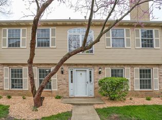 1517 Laurel Oaks Dr #0, Streamwood, IL
