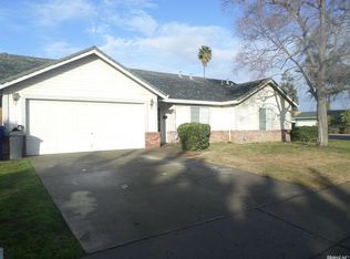 2395 Oxford Ave, Turlock, CA 95382