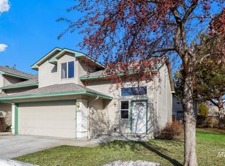 6012 N Cobbler Ln, Garden City, ID 83703