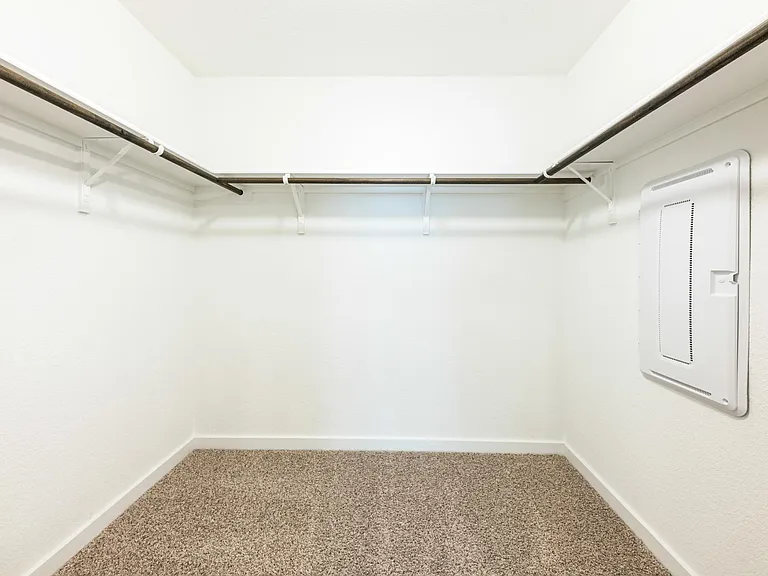 1804 Bonham Ln — Photo 14