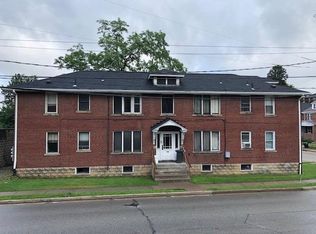 196 Dell Ave APT 3, Pittsburgh, PA 15216