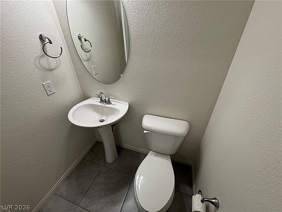 5th image of 7318 Tunnel View Ct